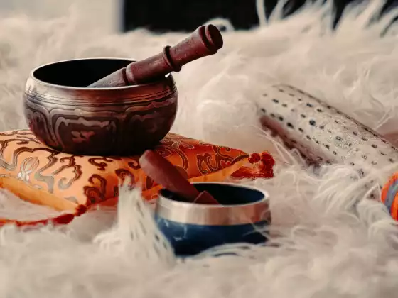 ইএফটি সাউন্ড হিলিং