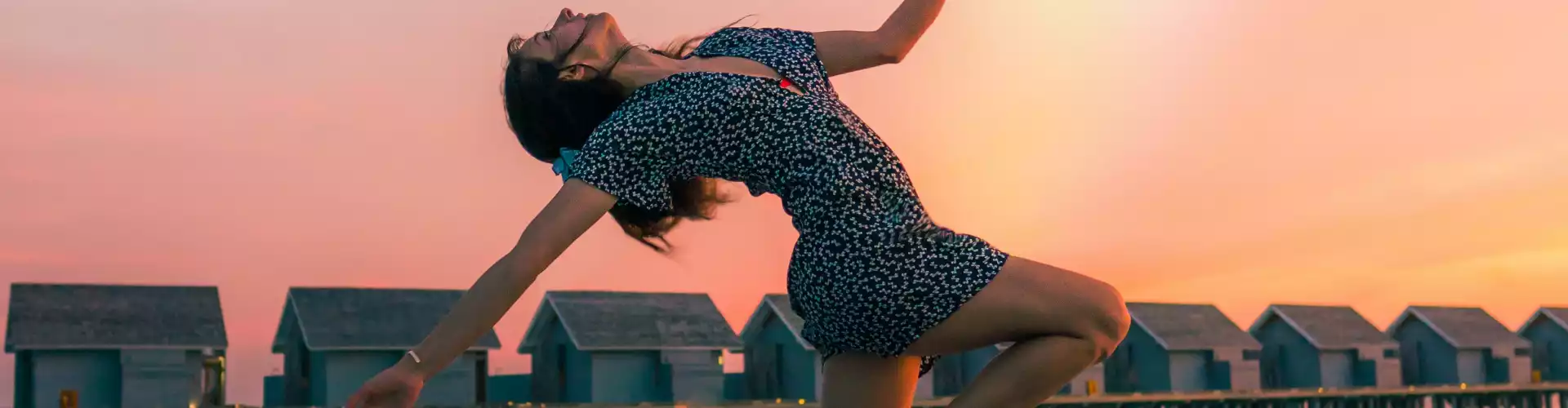 Regalos de baile de Shakti Yoga - "Fiebre" - Online Class by Samantha Cameron